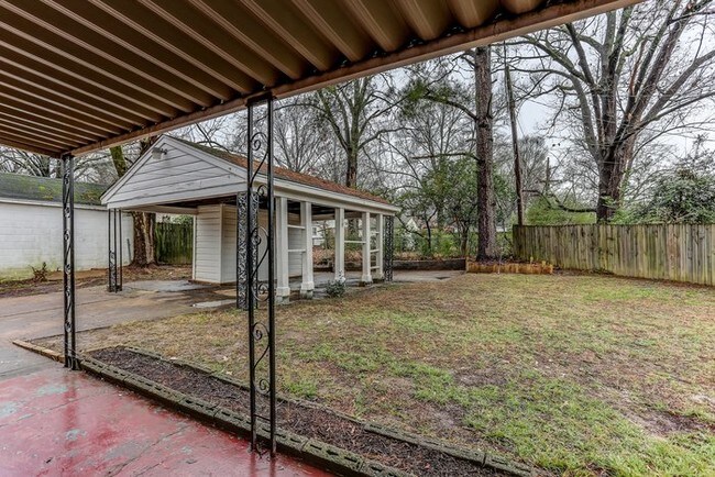 Building Photo - Newly renovated / Law enforcement discount