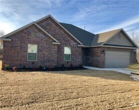 Building Photo - 911 Buck Dr