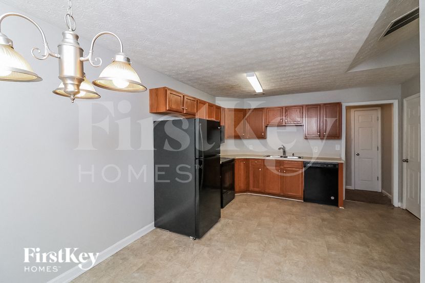 Building Photo - 116 Cobblestone Dr