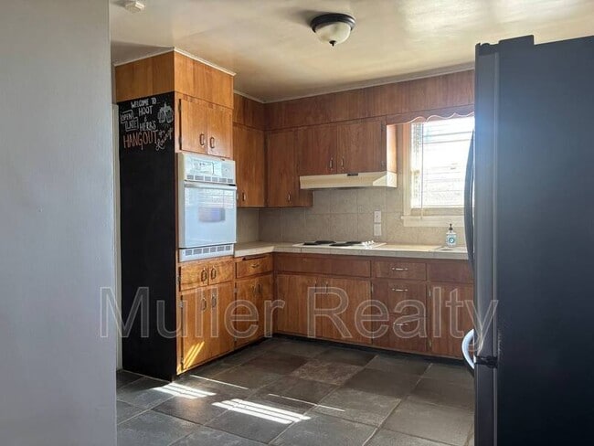 Building Photo - 1006 Freemason St