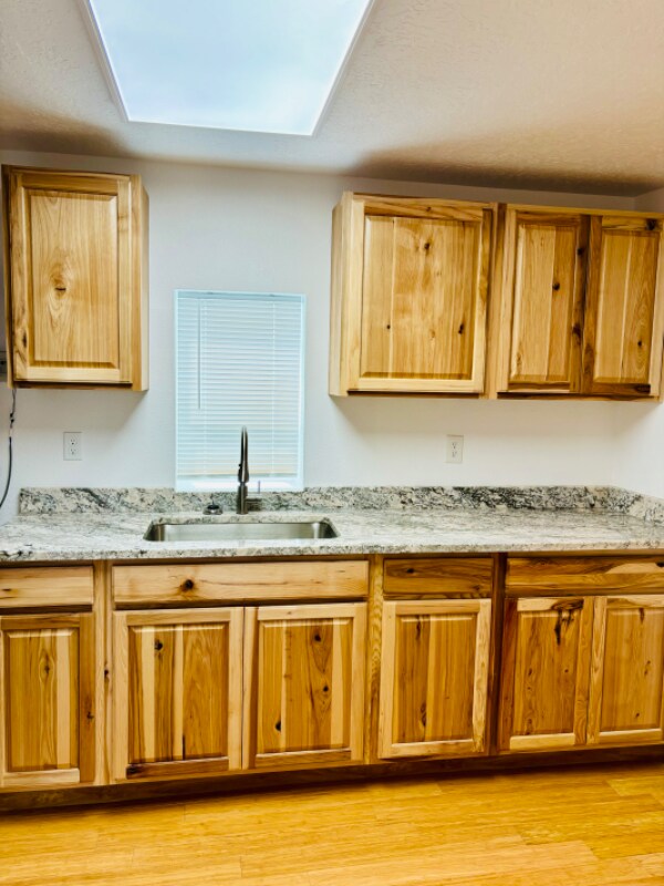 Building Photo - 1325 San Andres Ave NW
