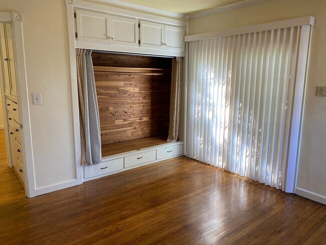 Building Photo - AVAILABLE JULY - Classic SLO Home with Cha...