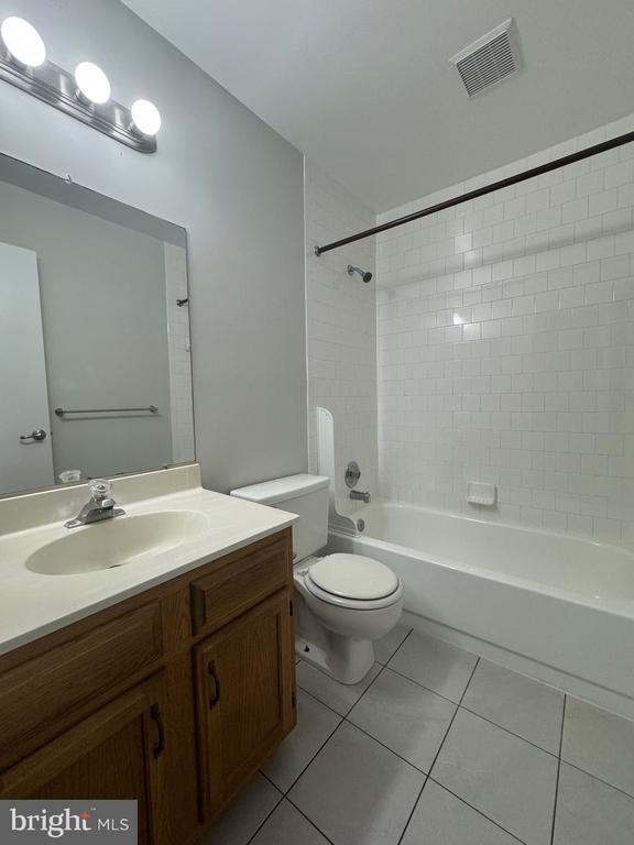 Building Photo - 14634 Stone Range Dr