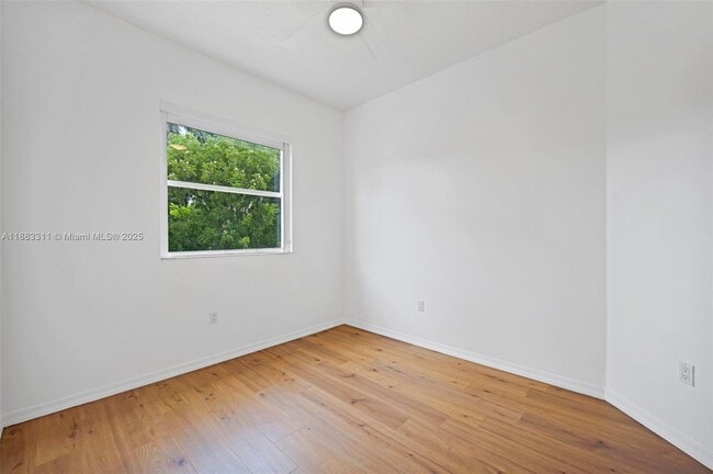 Building Photo - 11224 NW 42nd Terrace