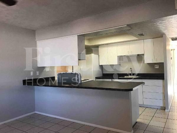 Building Photo - 4635 West Palo Verde Avenue