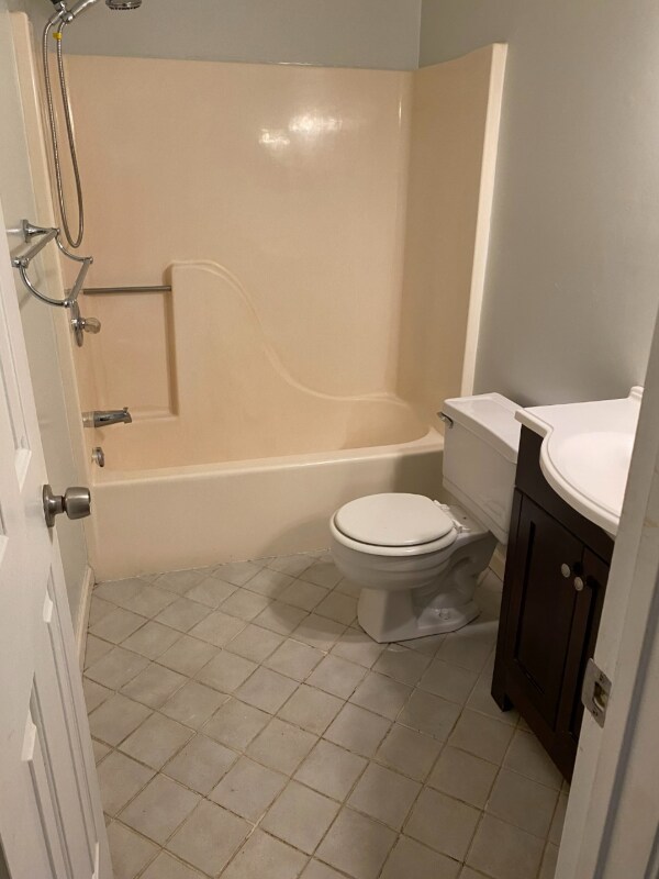 Building Photo - 5017 Gatehouse Way