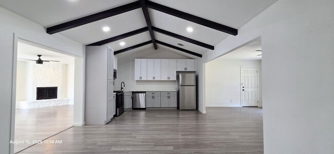 Building Photo - North Central Greater Harmony Hills Area