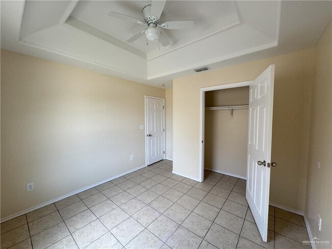 Building Photo - 209 N Linares St