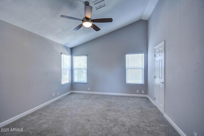 Building Photo - 4834 E Hillery Dr