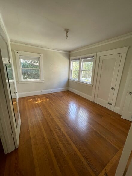 2nd Bedroom with balcony - 2481 Hilgard Avenue