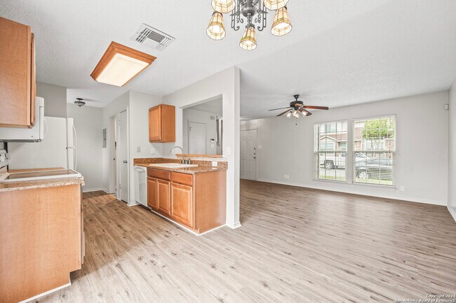 Building Photo - 9140 Timber Path