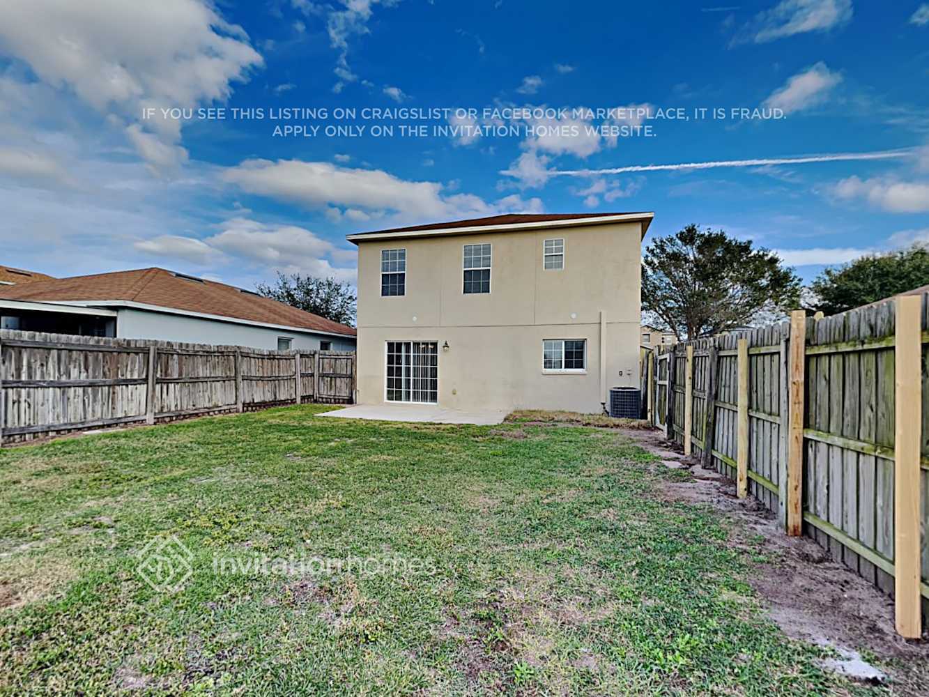 Building Photo - 11041 Golden Silence Dr