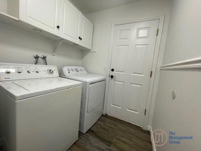 Building Photo - Millcreek Cottages