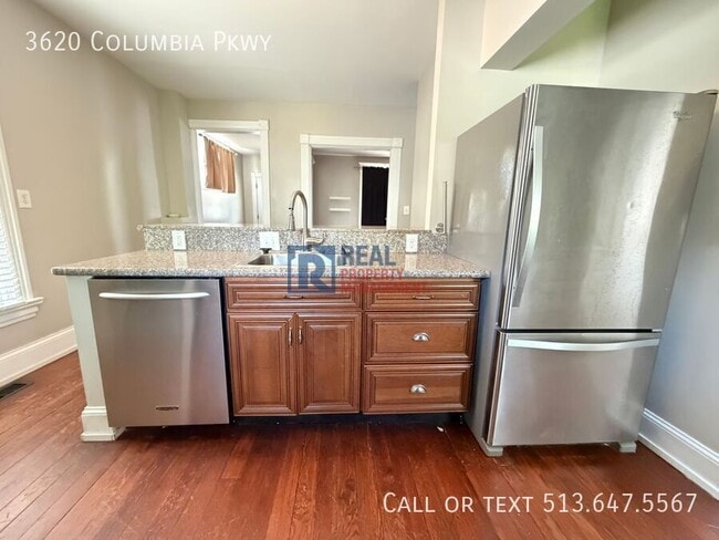 Building Photo - 3620 Columbia Pkwy