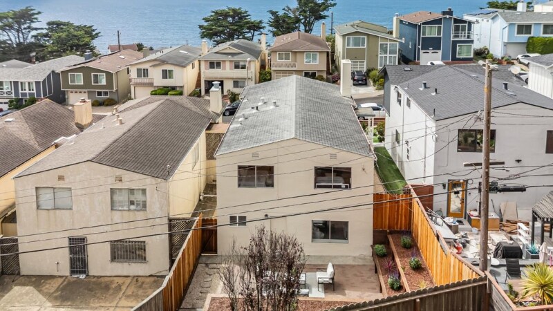 Building Photo - 157 Longview Dr