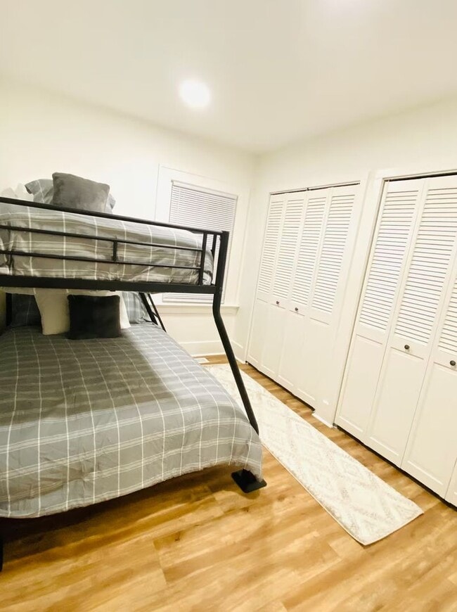 Building Photo - Beautiful Historic Home on Front Street in Lynden