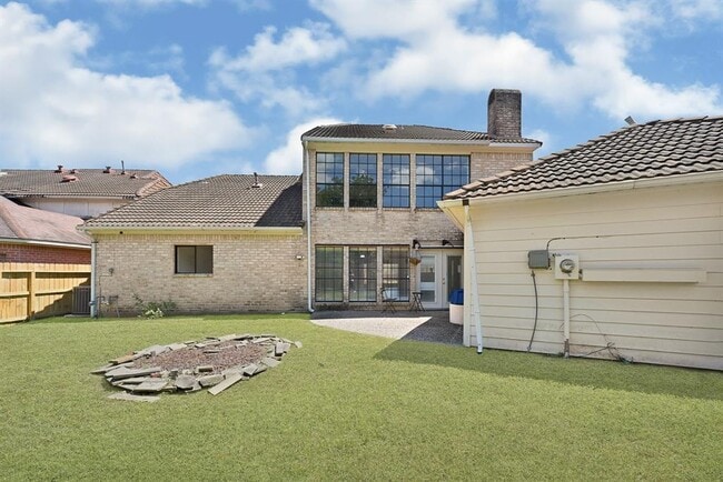 Building Photo - 3555 Ashfield Dr