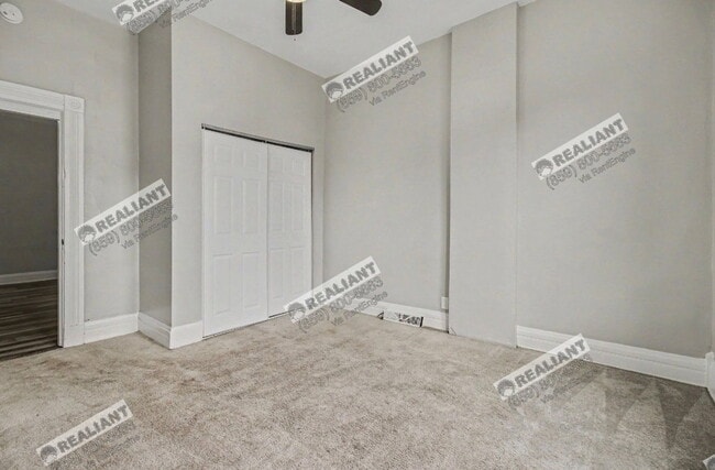 Building Photo - 320 Lafayette Ave
