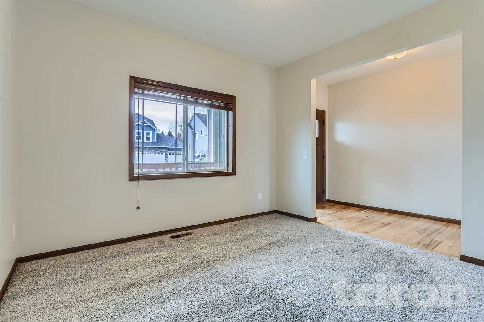 Building Photo - 1133 Rosemary Ln