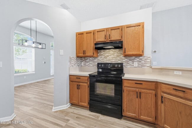 Building Photo - 13245 Milhouse Way