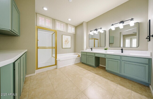 Building Photo - 13507 W Sky Hawk Dr
