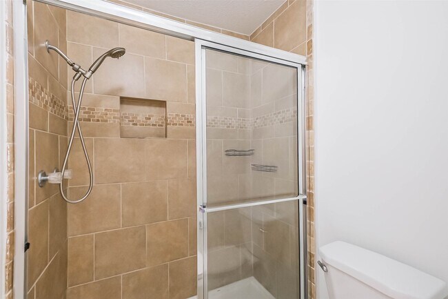 Building Photo - 5005 Georgi Ln