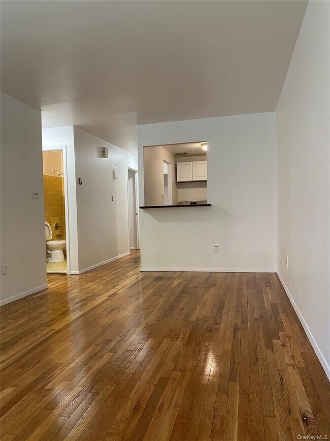 Building Photo - 89-24-24 98th St