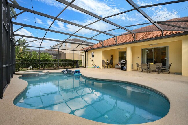 Building Photo - 4140 Oak Tree Dr