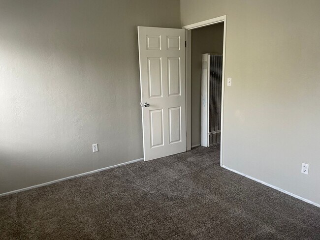 Building Photo - 40565 Stetson Ave