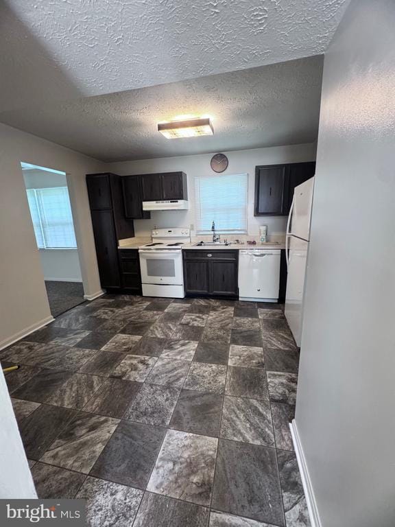 Building Photo - 2108 Duchy Ct