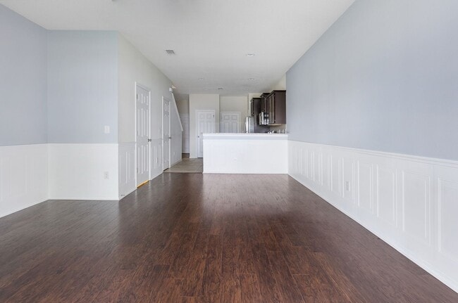 Building Photo - Magnolia Park - Convenient Location