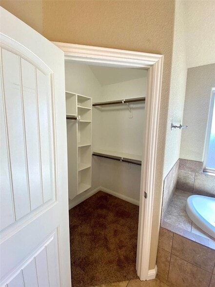 Building Photo - 740 Westgate Dr