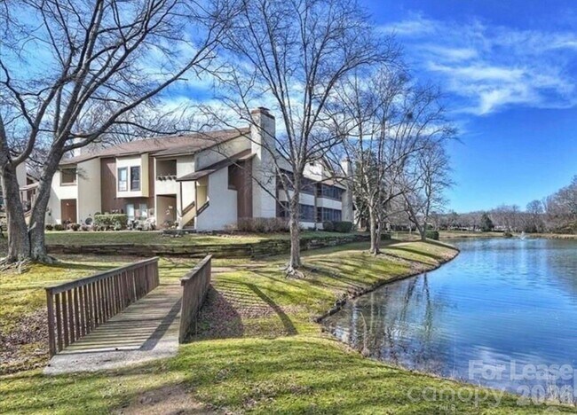 Building Photo - 7345 Winery Ln