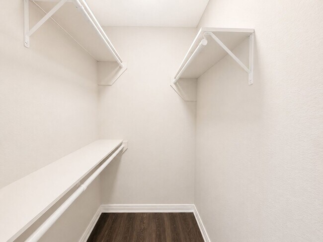 Building Photo - 7716-7718 Sable Lane