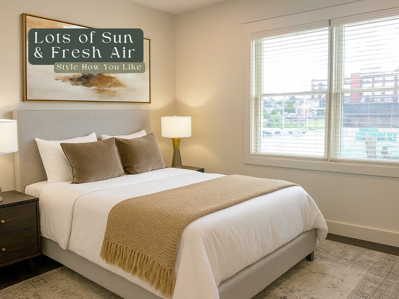 Building Photo - 906 S Main St