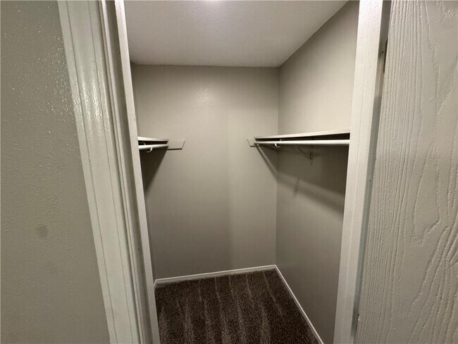 Building Photo - 4420 W Franciscan Trail