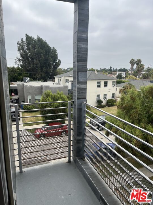 Building Photo - 1861 S Curson Ave