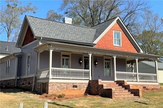 Building Photo - 185 W Moreno St