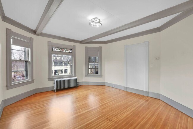 Building Photo - 65 Firglade Ave