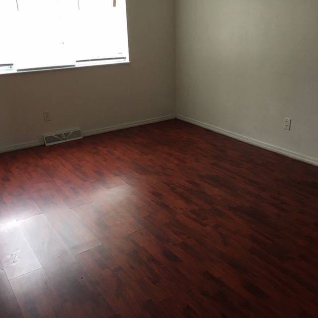 LARGE AFFORDABLE APARTMENTS 429 Thrift Ave St. Louis MO 63137