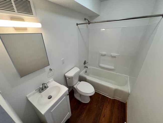 Building Photo - Bancroft