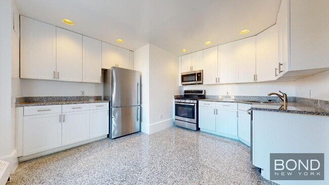 Primary Photo - 147 W 79th St