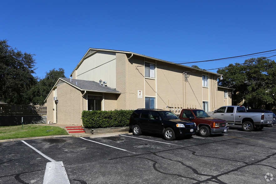 Southland Apartments 2201 W William Cannon Dr Austin TX 78745