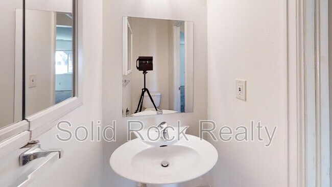 Building Photo - 4248 Gills Mill Ct