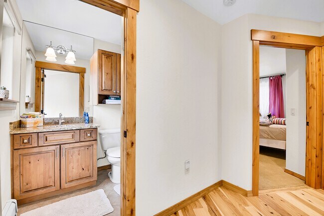 Building Photo - 29934 Paint Brush Dr