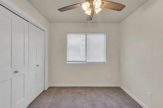 Building Photo - 12312 Yarmont Way