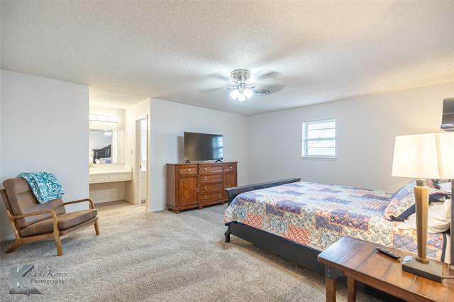 Building Photo - 1926 Richland Dr