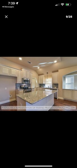 Building Photo - 210 Spruce Valley Dr