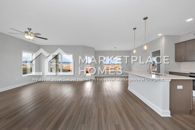 Building Photo - 113 Saylor Rose Dr