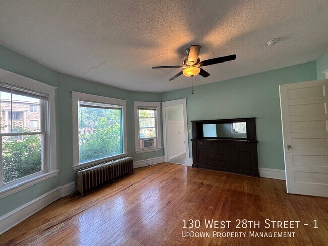 Building Photo - 130 W 28th St
